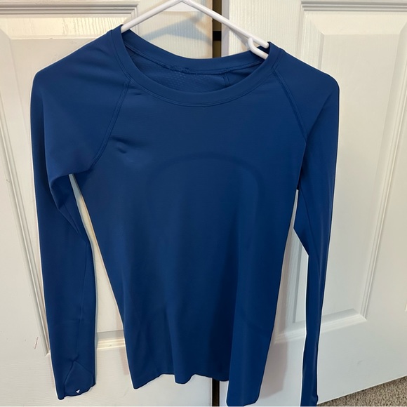 lululemon swiftly tech long sleeve 2.0 - Picture 3 of 5